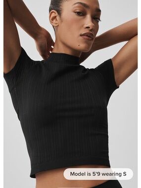 ALO Yoga Black Short-Sleeve Mock Neck Crop Top